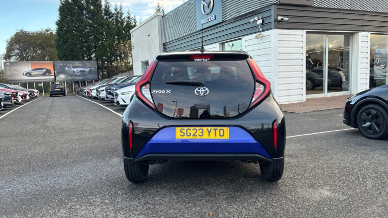 Toyota Aygo X 1.0 VVT-i Edge 5dr Petrol Hatchback